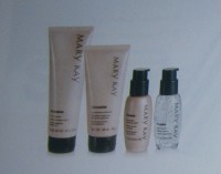 Sistema Anti-idade de Cuidados com a Pele TimeWise®